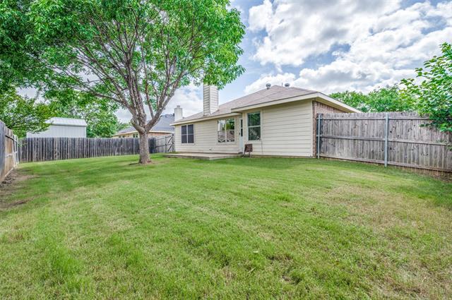 Building Photo - 3705 Hermalinda Dr