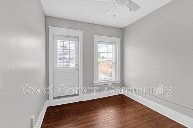 Building Photo - 1378 Hertel Ave