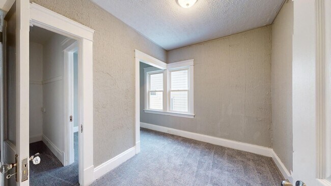 Building Photo - 3465 W.56th