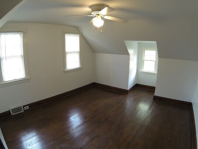 Building Photo - Boardman 2 Bedroom Cape For Rent