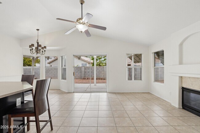 Building Photo - 15661 W Hammond Dr