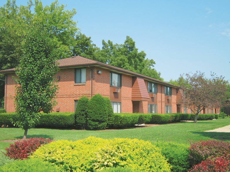 Ridgeway Garden Apartments - 1370 Ridgeway Ave Greece NY 14615 ...