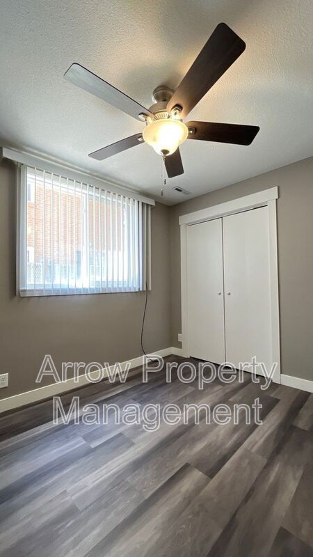 Building Photo - 1027 A St