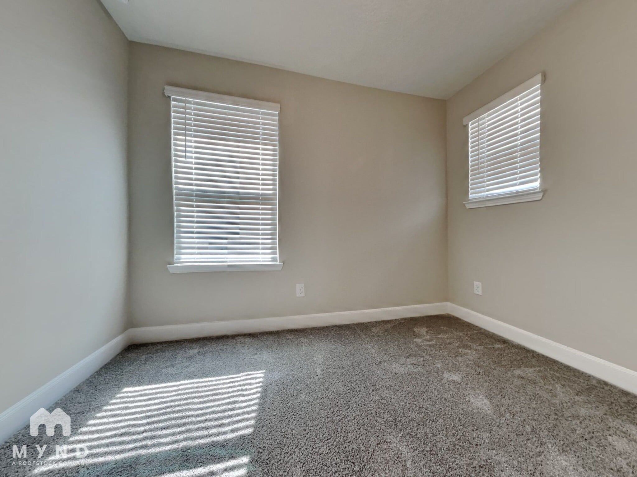 Building Photo - 10210 Alder Ridge Dr