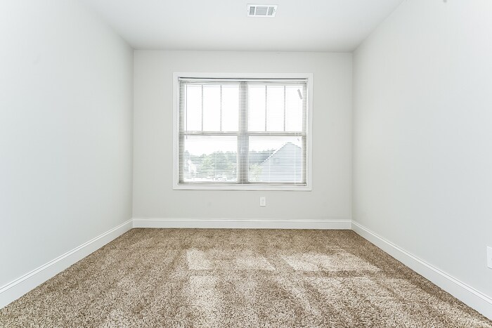 Building Photo - 1020 Allegiance Dr