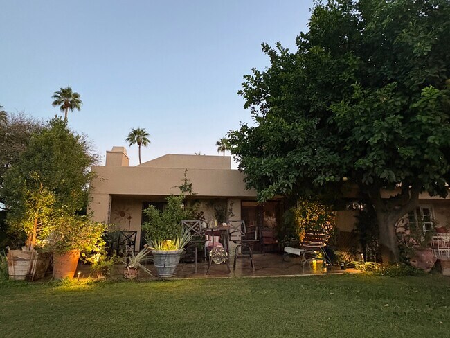 Primary Photo - 17 Mission Ct