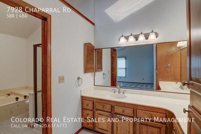 Building Photo - 7928 Chaparral Rd