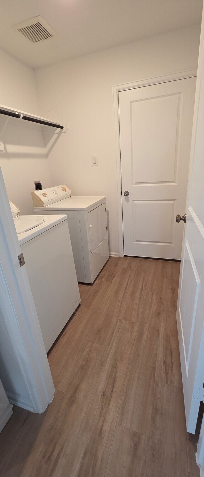 Building Photo - 4155 Brazos Brk Trl