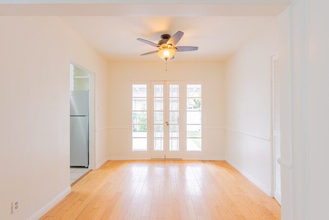 Dining Room - 5025 Kester Ave