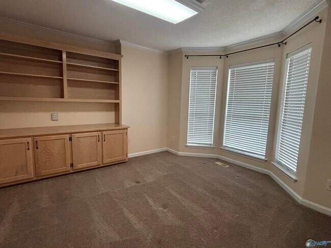 Building Photo - 140 Freedom Way