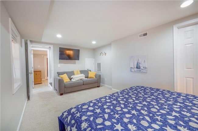 Building Photo - 5997 Warpath Rd