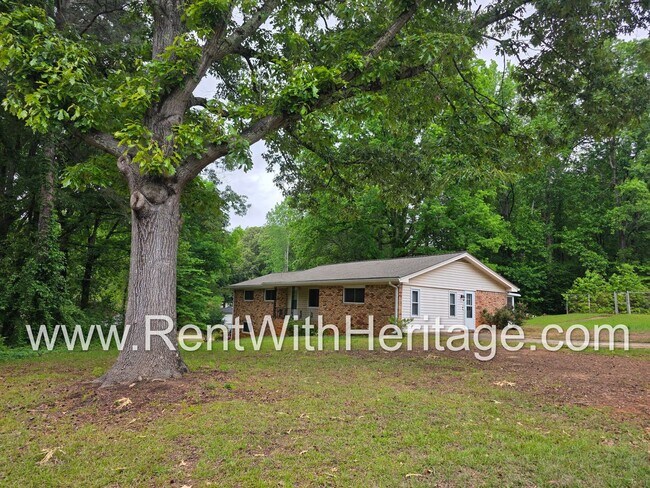 Building Photo - Gorgeous 4 Sided Brick Home/ Upgrades Galore/ Full Unfinished Basement