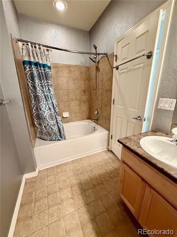 Building Photo - 9404 Ashbury Cir