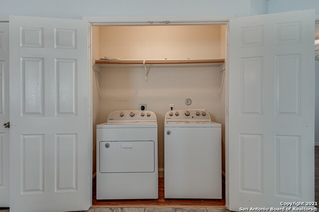 Building Photo - 11243 Country Canyon