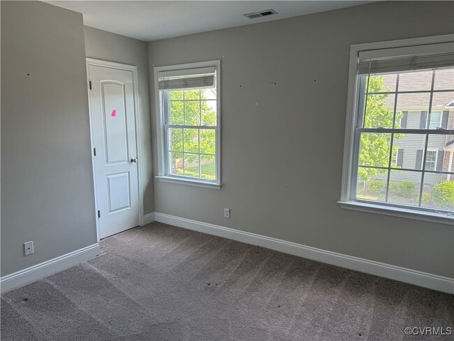 Building Photo - 1709 Kemper St