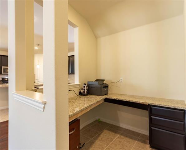 Building Photo - 517 Windward Dr