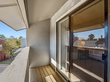 Building Photo - 505 Oppenheimer Dr
