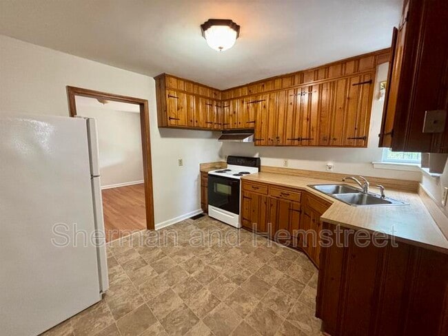 Building Photo - 1012 Georgia Ave