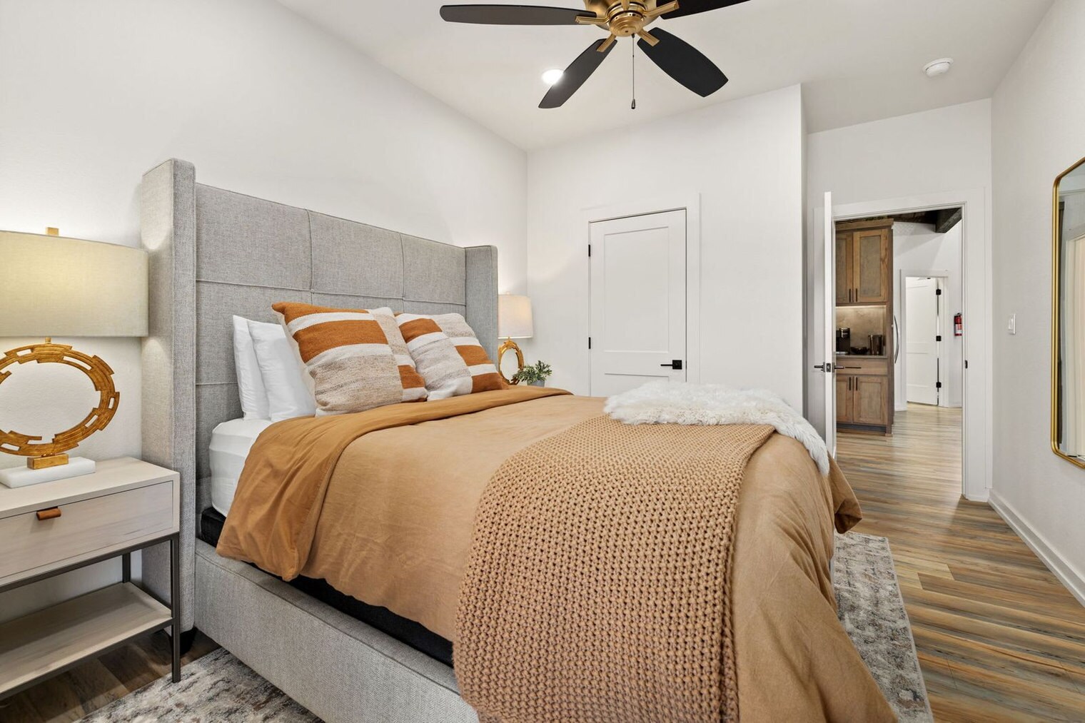 Building Photo - 2104 Almand Dr