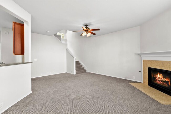 Building Photo - 13600 Breton Ridge St
