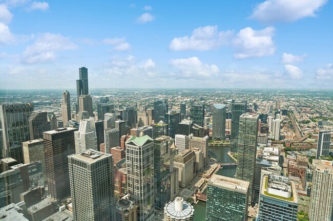 Building Photo - 401 N Wabash Ave