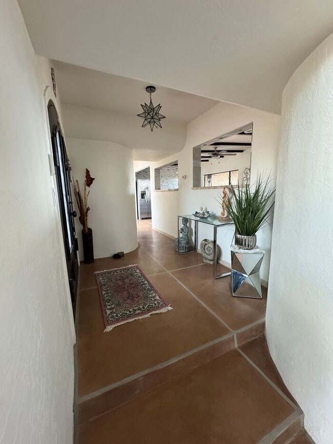 Building Photo - 4030 E Camino de la Bajada