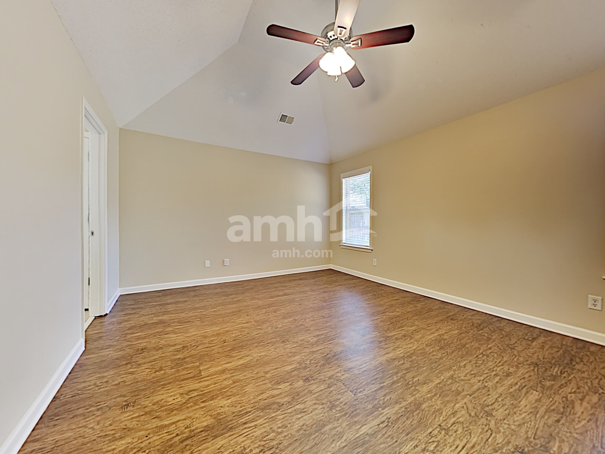 Building Photo - 10736 Wyckford Dr