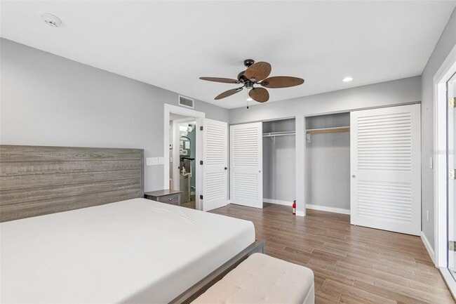 Building Photo - 4920 38th Way S