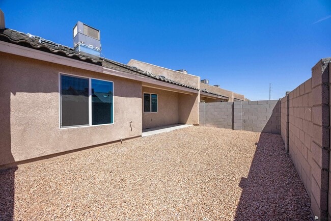 Building Photo - 3861 S Sol Dr