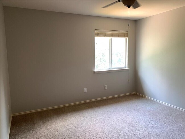 Building Photo - 3667 Spring Canyon Trail