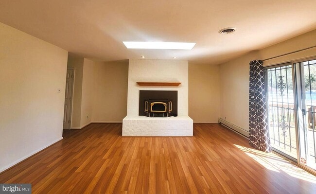 Building Photo - 5419 Sargent Rd