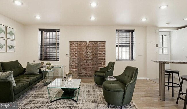 Building Photo - 1450 Harvard St NW