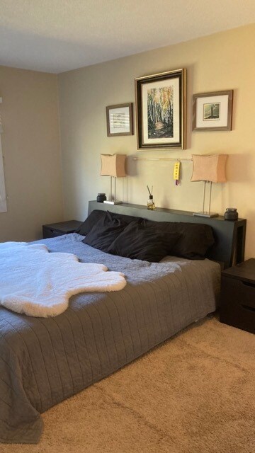 Building Photo - 3236 Garfield Ave