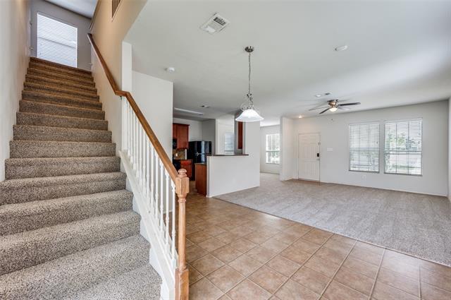 Building Photo - 9137 Waterman Dr