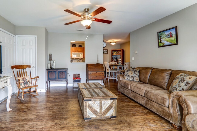 Building Photo - Riverwood Apartments