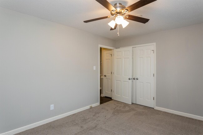 Building Photo - 332 Whitehall Dr
