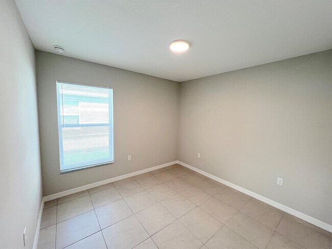 Building Photo - 111 Rolling Sands Dr