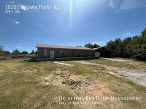 Building Photo - 18201 Crown Point Rd