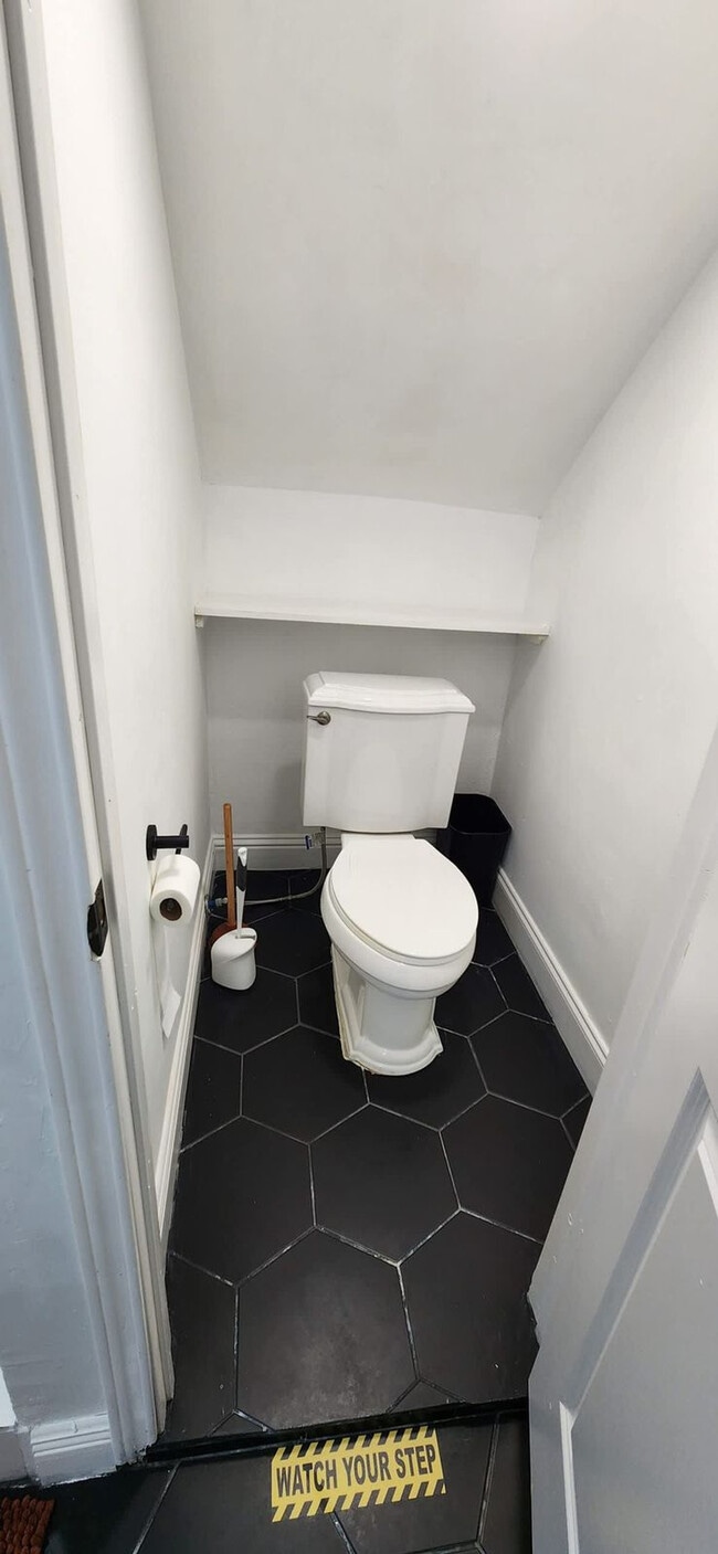 Building Photo - 3603 Zoch Ln