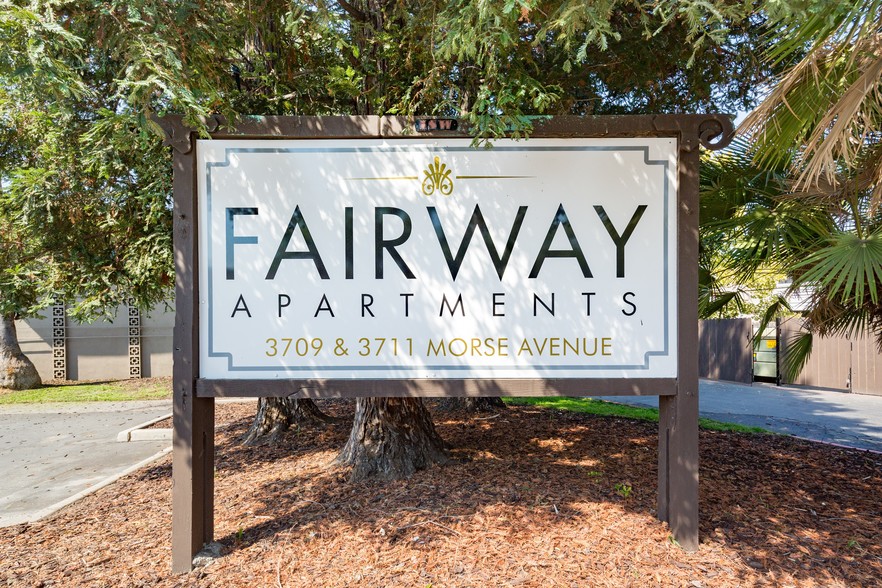 Building Photo - Fairway Apartments