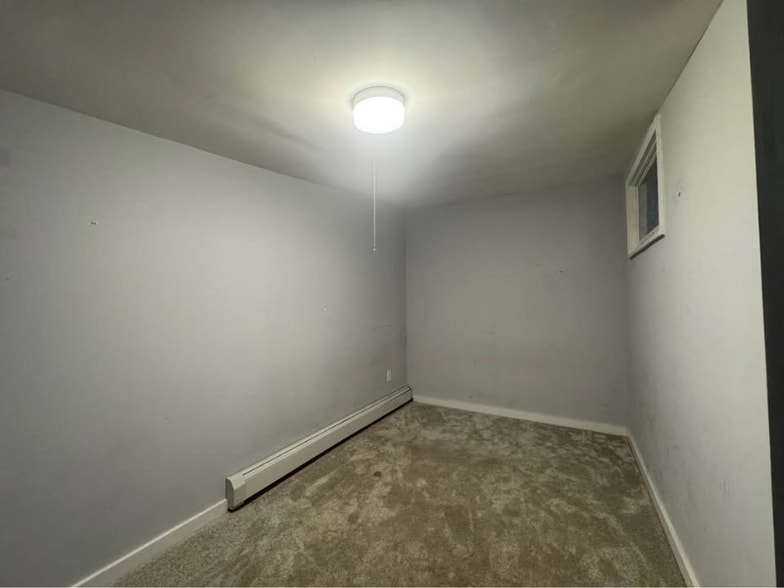 Building Photo - 26 7th St