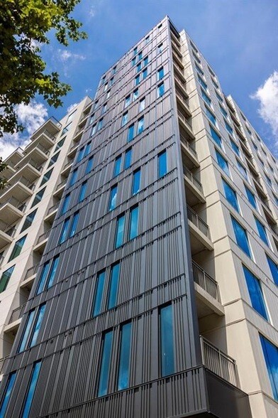 Building Photo - 1140 Spring St NW