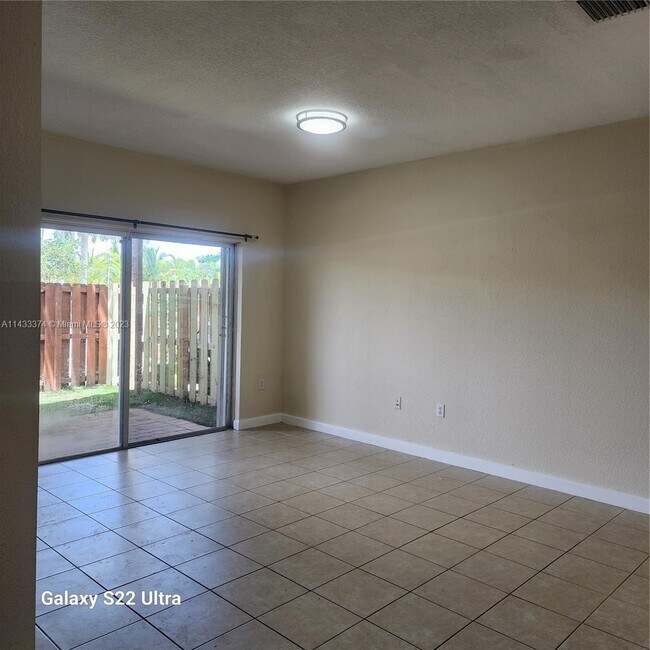 Building Photo - 22120 SW 93rd Pl