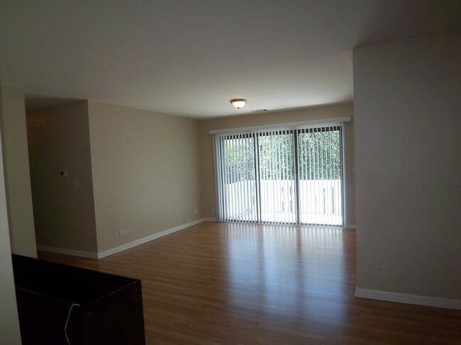 Building Photo - 314 Wildberry Ct