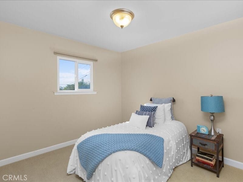 Building Photo - 735 Cabrillo Pl