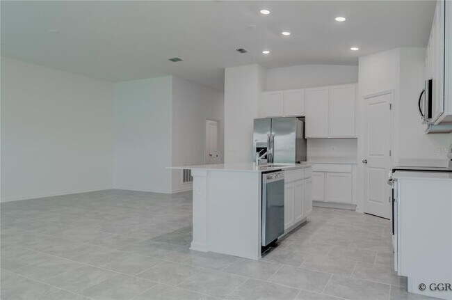 Building Photo - 4840 Edensbridge Ln