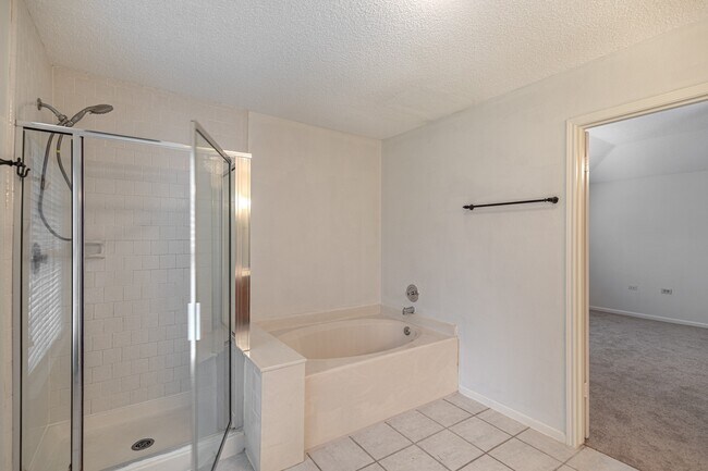 Building Photo - 1026 Cheyenne Meadows Dr