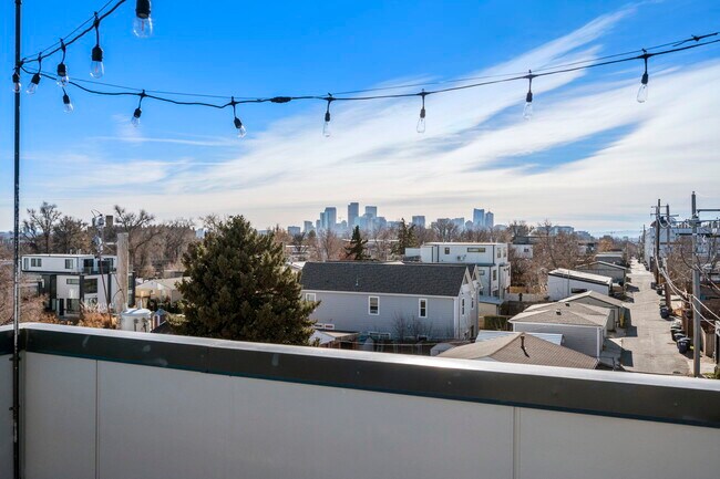 Building Photo - 1551 W 43rd Ave