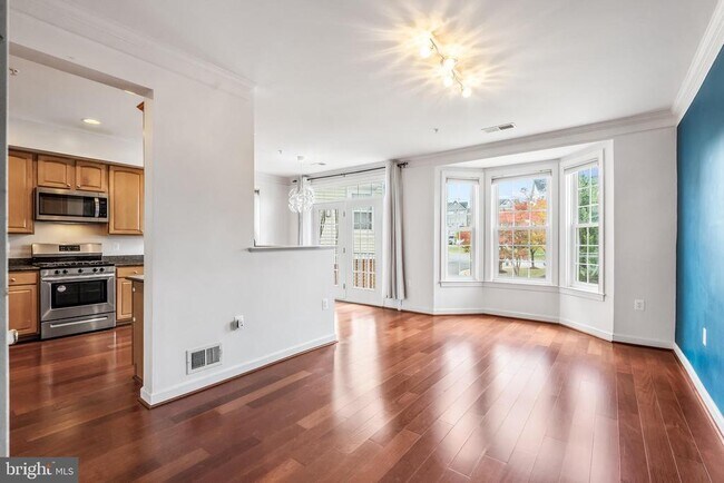 Building Photo - 13600 Salk St