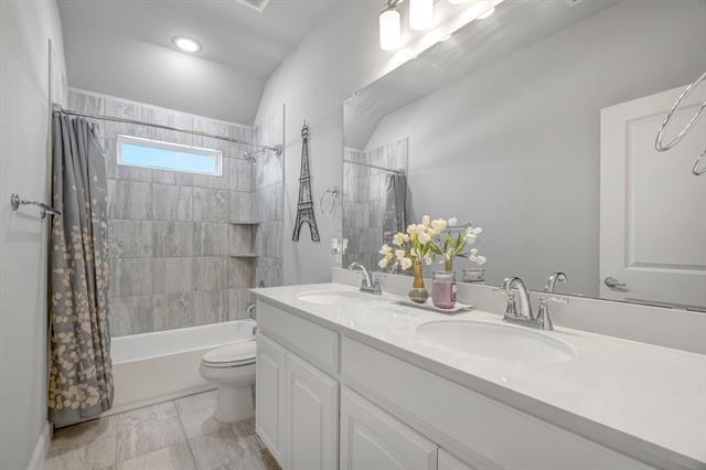 Building Photo - 9312 Sunrise Trail